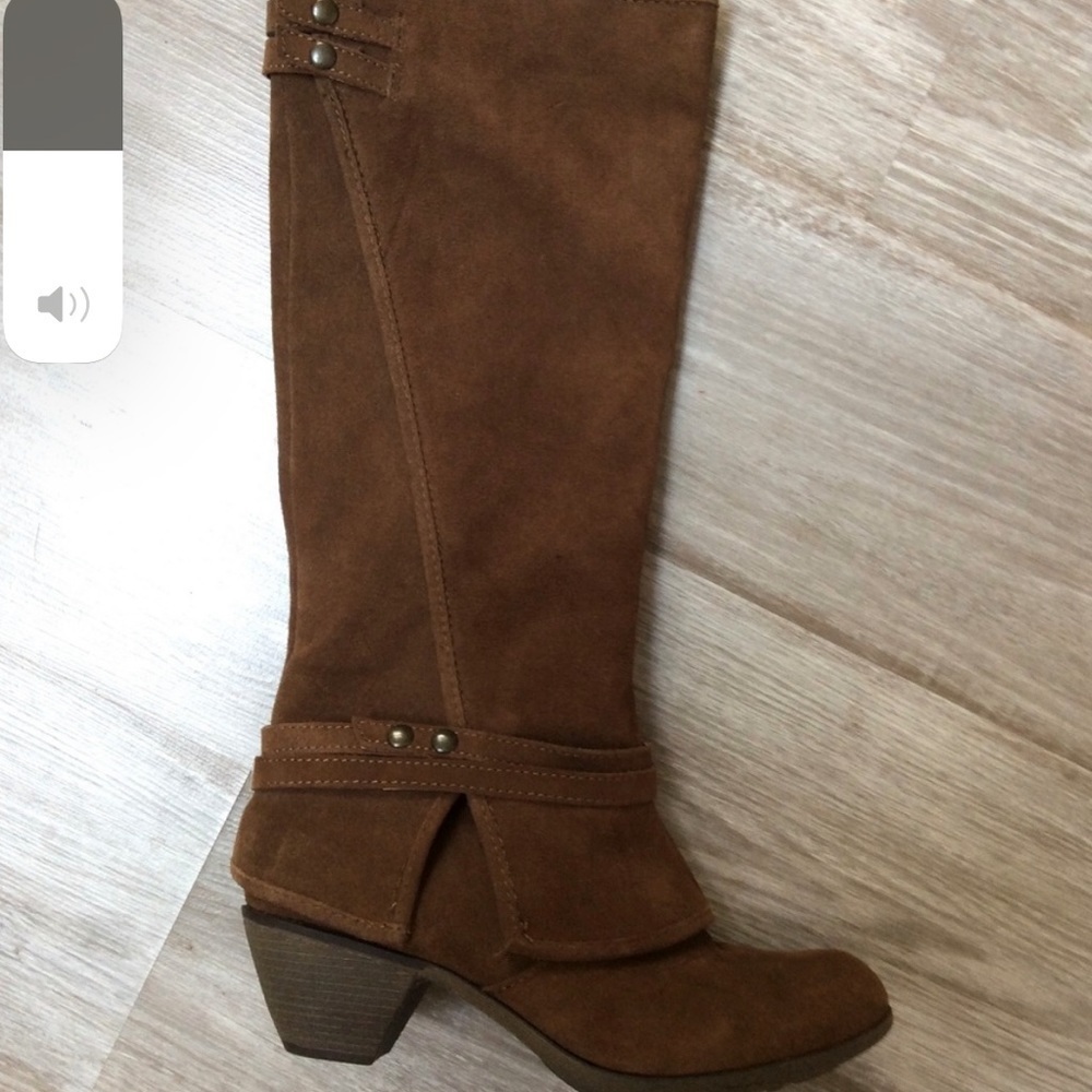 Crown Vintage Bessie Boots Brown Suede – NEW size 7.5 - Picture 3 of 10